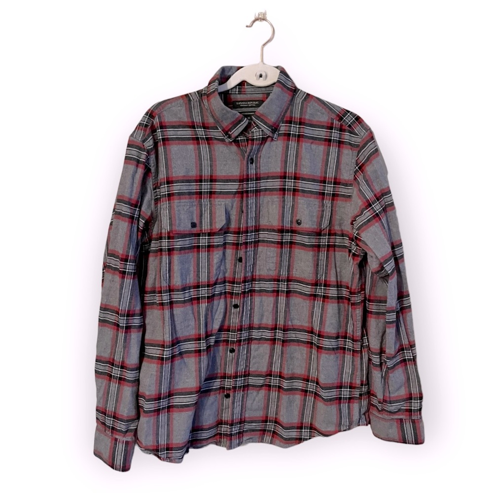 Banana Republic Men’s Gray & Red Plaid Button Down - Untucked Standard Fit